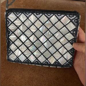 Vintage The Carole Holding Shop Bermuda Shell MOP Black Beaded Clutch Wristlet